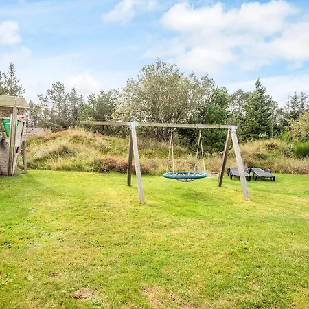 6 Person In Blåvand